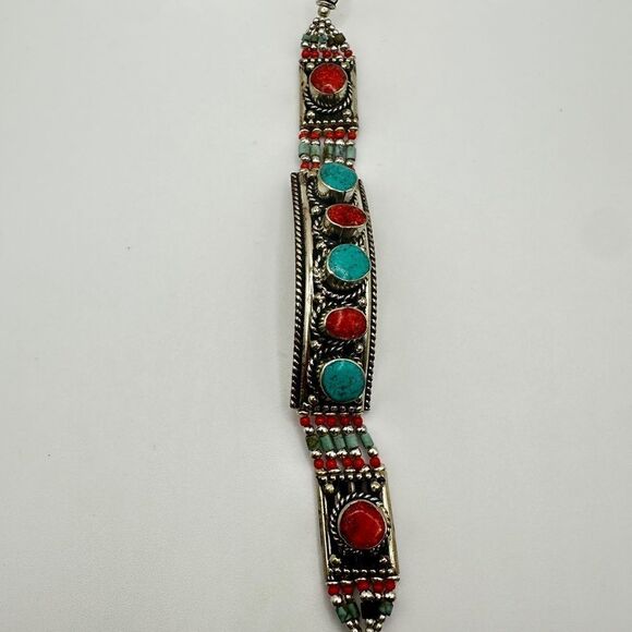 Absolutely amazing southwest style, silver plated and composite stone bracelet! - Picture 10 of 11